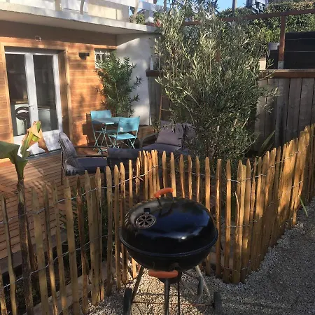 Deux Pieces Ou Sud A 200m *