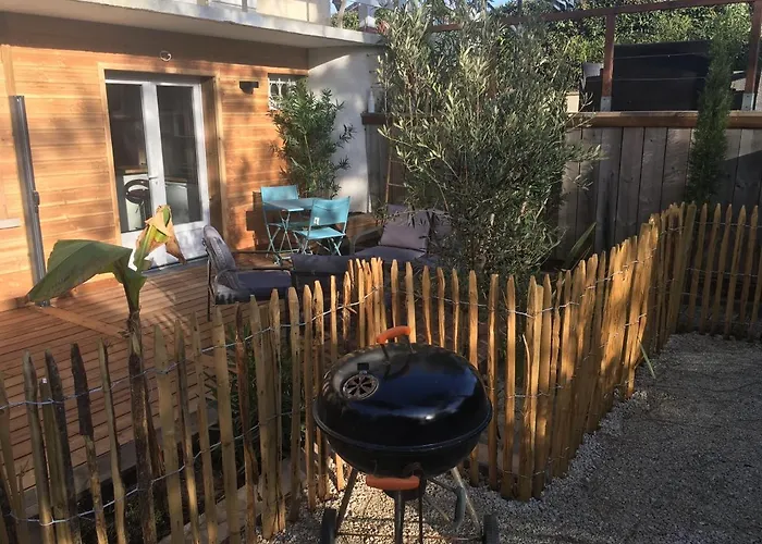 Deux Pieces Ou Sud A 200m *